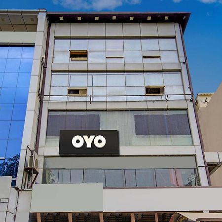Hotel O Ocean Blue Residency Near Vs Mall نيودلهي المظهر الخارجي الصورة