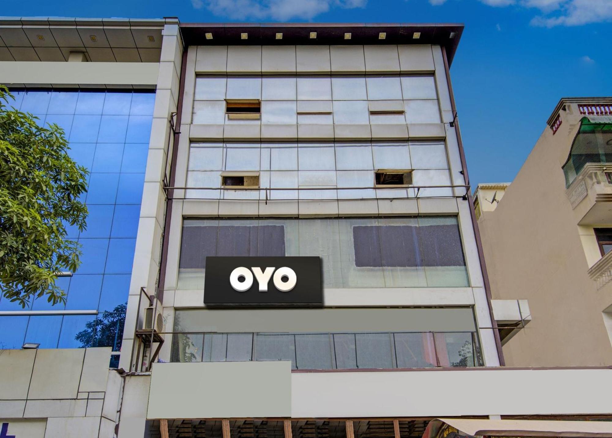 Hotel O Ocean Blue Residency Near Vs Mall نيودلهي المظهر الخارجي الصورة